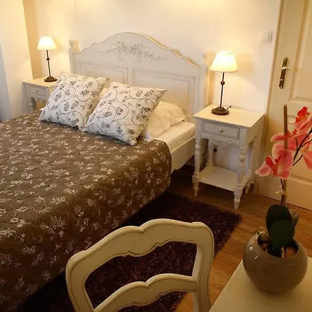 La Grande Bastide Saint-Saturnin-les-Apt